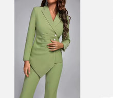 Load image into Gallery viewer, Ruffled pants set
